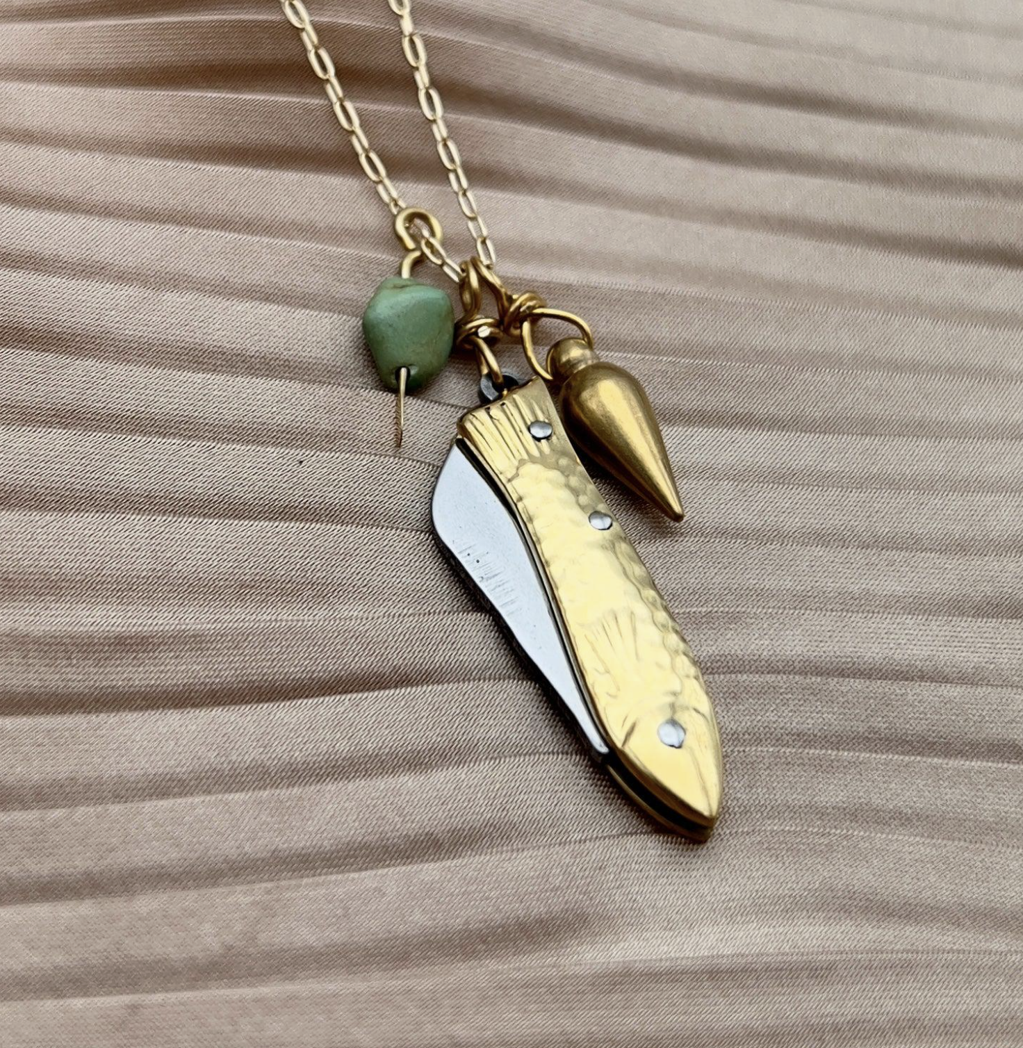 The Feeesh Billie Necklace - Fluff Hardware